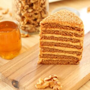 featured-image-honey-cake